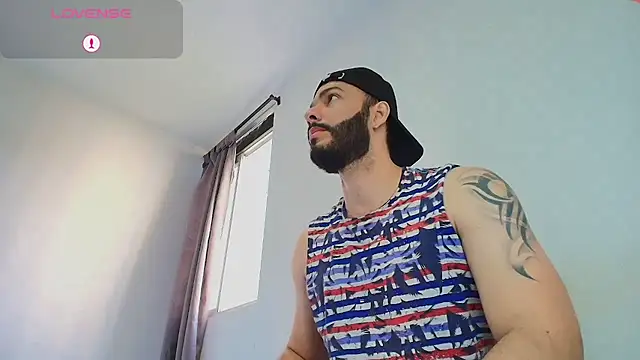 Snapshot of tommel_bailey chatting on 05-18-26, 12:21 tommel bailey online show from 05-18-26, 12:21