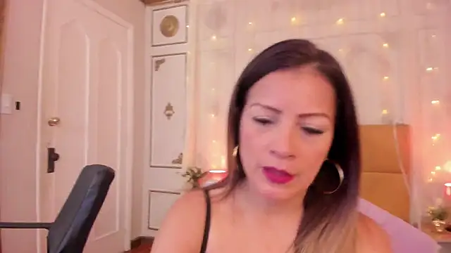 cris milk online show from 07-17-26, 07:33