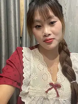 Ly-sexyy online show from 05-05-26, 04:21