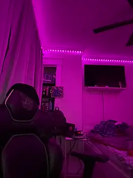 luv chino online show from 04-28-26, 03:11