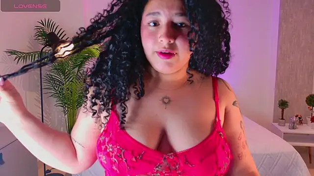 ChristinaMilian  online show from 04-23-26, 12:29