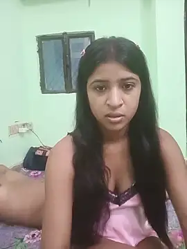 hot-couple-0 online show from 05-22-26, 08:34