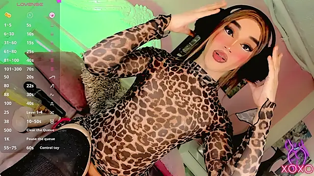 Snapshot of Camila_Vasquezz1 chatting on 05-06-26, 04:05 Camila Vasquezz1 online show from 05-06-26, 04:05