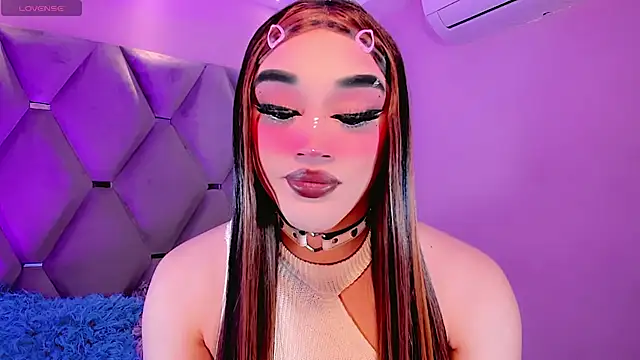 Snapshot of Camila_Vasquezz1 chatting on 05-27-26, 11:17 Camila Vasquezz1 online show from 05-27-26, 11:17