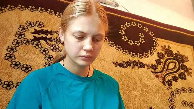 LunaLaday online show from 06-02-26, 03:17
