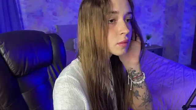 Tiana Belle online show from 05-22-26, 01:14
