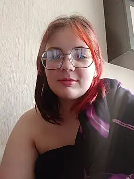 Snapshot of LoisFox chatting on 04-24-26, 12:07 LoisFox online show from 04-24-26, 12:07
