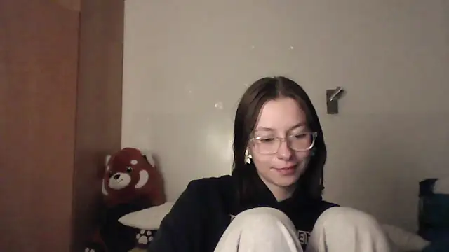 Snapshot of JuicyErika chatting on 05-08-26, 09:18 JuicyErika online show from 05-08-26, 09:18