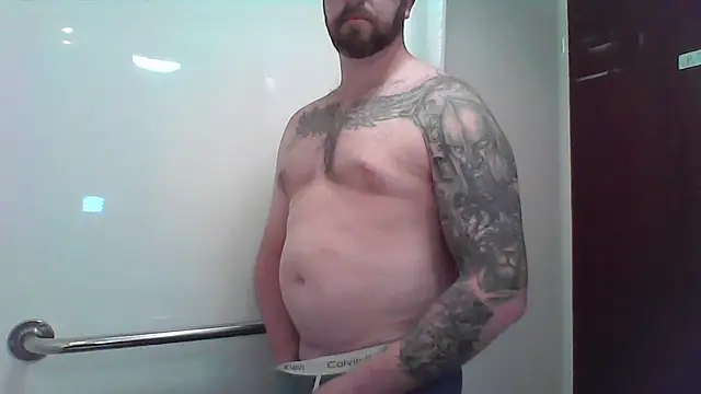 Snapshot of wiseman2514 chatting on 05-31-26, 03:40 wiseman2514 online show from 05-31-26, 03:40