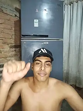 Snapshot of hot_latinox chatting on 05-20-26, 03:36 hot latinox online show from 05-20-26, 03:36
