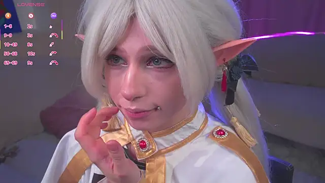 Snapshot of CosplayDream chatting on 05-07-26, 06:28 CosplayDream online show from 05-07-26, 06:28