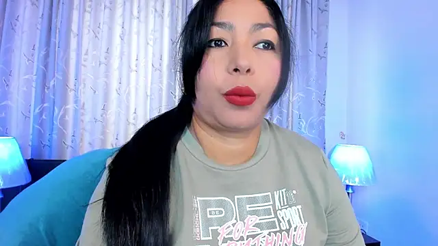 Snapshot of Victoria_kim_lee chatting on 05-06-26, 12:09 Victoria kim lee online show from 05-06-26, 12:09