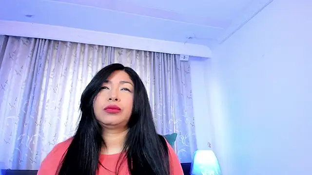 Snapshot of Victoria_kim_lee chatting on 05-19-26, 12:12 Victoria kim lee online show from 05-19-26, 12:12
