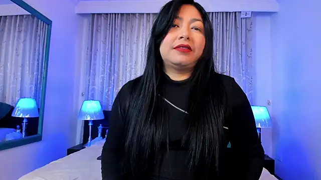 Snapshot of Victoria_kim_lee chatting on 05-13-26, 11:17 Victoria kim lee online show from 05-13-26, 11:17