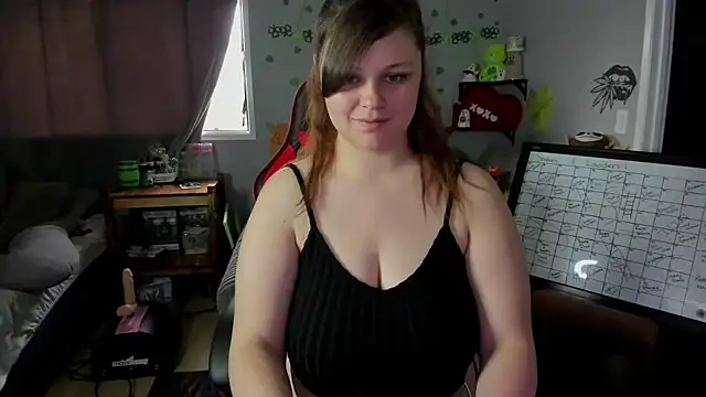 DelilaFields2 online show from 05-15-26, 11:03