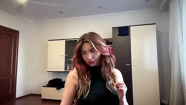 June Kiss online show from 05-04-26, 02:31