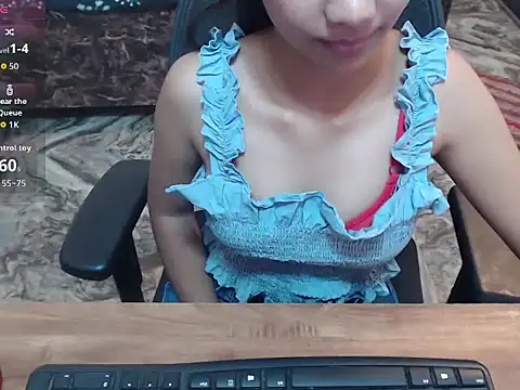 NaughtyyX online show from 04-22-26, 04:08