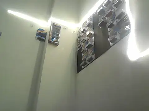 Secreat playBoy001 online show from 04-23-26, 03:46