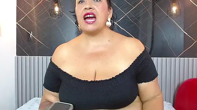 BarbaraGraf online show from 05-30-26, 02:23
