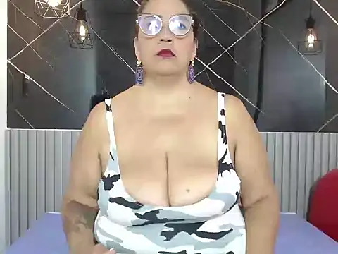 BarbaraGraf online show from 04-24-26, 12:07