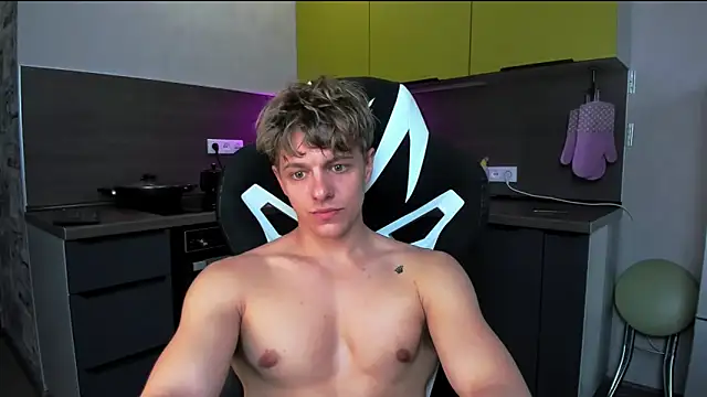 Snapshot of prince_nik chatting on 06-13-26, 10:13 prince nik online show from 06-13-26, 10:13