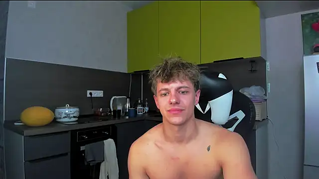 Snapshot of prince_nik chatting on 07-13-26, 08:46 prince nik online show from 07-13-26, 08:46