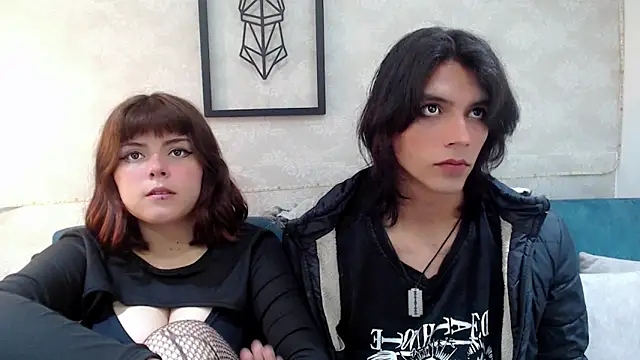 Snapshot of raven_n_matt chatting on 04-28-26, 07:51 raven n matt online show from 04-28-26, 07:51