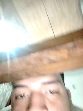 santiago6679 online show from 04-22-26, 12:17