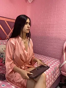 Snapshot of Lexy_Dumoun_ chatting on 05-19-26, 03:24 Lexy Dumoun online show from 05-19-26, 03:24