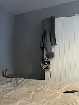 Poppylooloo online show from 07-18-26, 01:09