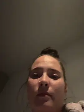Poppylooloo online show from 05-01-26, 08:03