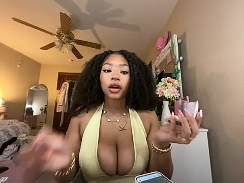 Snapshot of blair_vexxx chatting on 05-10-26, 01:42 blair vexxx online show from 05-10-26, 01:42