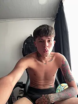 Jackdaniel001  online show from 07-18-26, 04:37