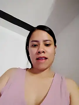Nicol Alvarez1 online show from 05-07-26, 04:06