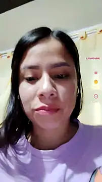 Snapshot of Nicol_Alvarez1 chatting on 07-03-26, 03:24 Nicol Alvarez1 online show from 07-03-26, 03:24