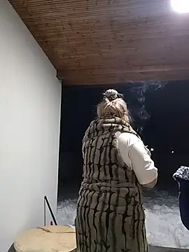 Divineblond online show from 02-19-26, 08:50