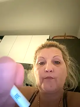 Divineblond online show from 02-07-26, 07:00