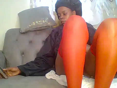 fentyvee online show from 06-25-26, 06:07