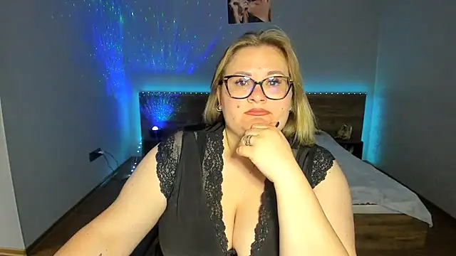 IrenRori online show from 05-05-26, 06:38