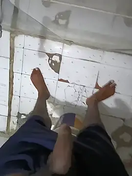 Snapshot of haccr_ chatting on 05-08-26, 10:35 haccr online show from 05-08-26, 10:35