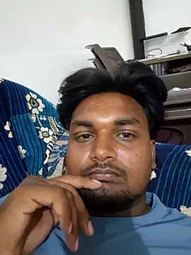 Snapshot of Gujju_here chatting on 05-02-26, 07:52 Gujju here online show from 05-02-26, 07:52