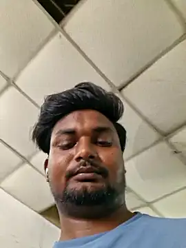 Snapshot of Gujju_here chatting on 05-16-26, 04:33 Gujju here online show from 05-16-26, 04:33