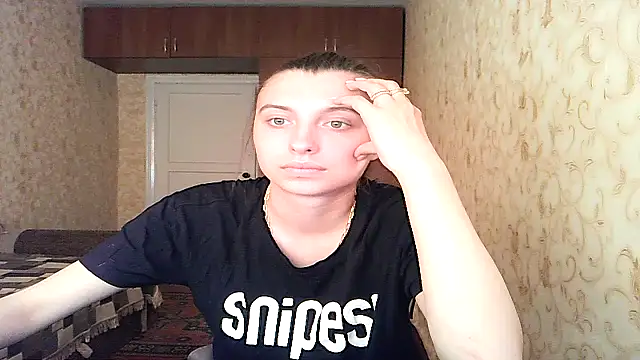 Snapshot of MilaShka29 chatting on 05-08-26, 09:13 MilaShka29 online show from 05-08-26, 09:13
