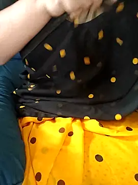 Call Honey online show from 05-23-26, 04:22