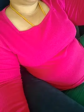 Snapshot of Call_Honey chatting on 06-28-26, 04:41 Call Honey online show from 06-28-26, 04:41