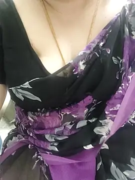 Snapshot of Call_Honey chatting on 07-08-26, 05:35 Call Honey online show from 07-08-26, 05:35