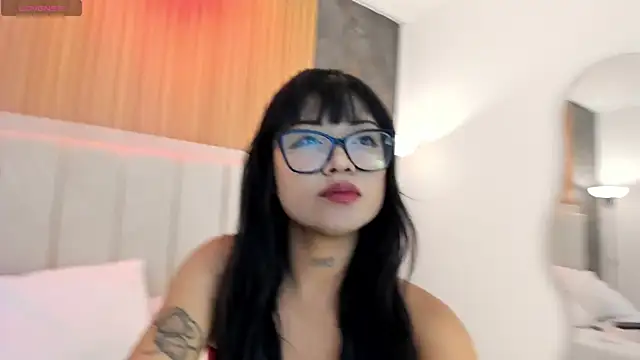 malory winehouse online show from 04-23-26, 11:38