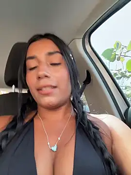 Snapshot of SaryJonex chatting on 05-18-26, 05:51 SaryJonex online show from 05-18-26, 05:51