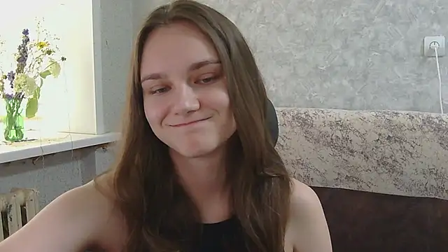 DolcezzaCream online show from 07-16-26, 01:30