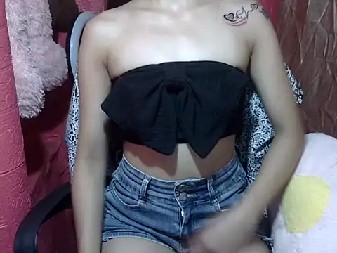 Horny WetPussy online show from 06-24-26, 06:50